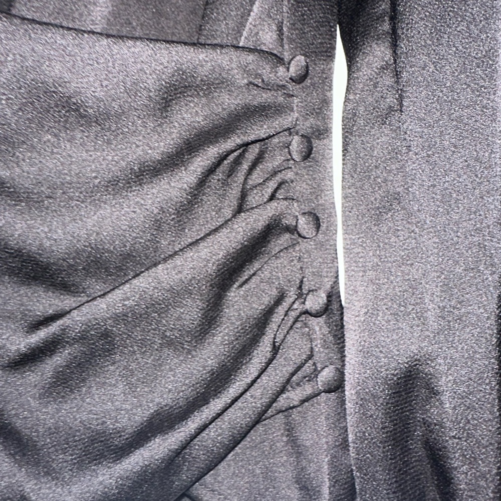 All in Favor Long Sleeve Faux Wrap V-
Neck Top - Picture 8 of 9